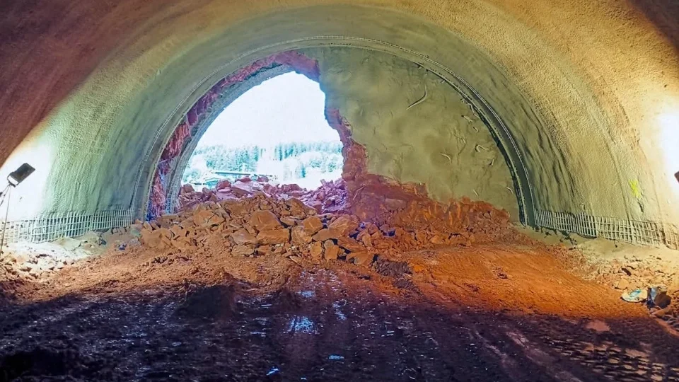 Tunel Opevnění, D11