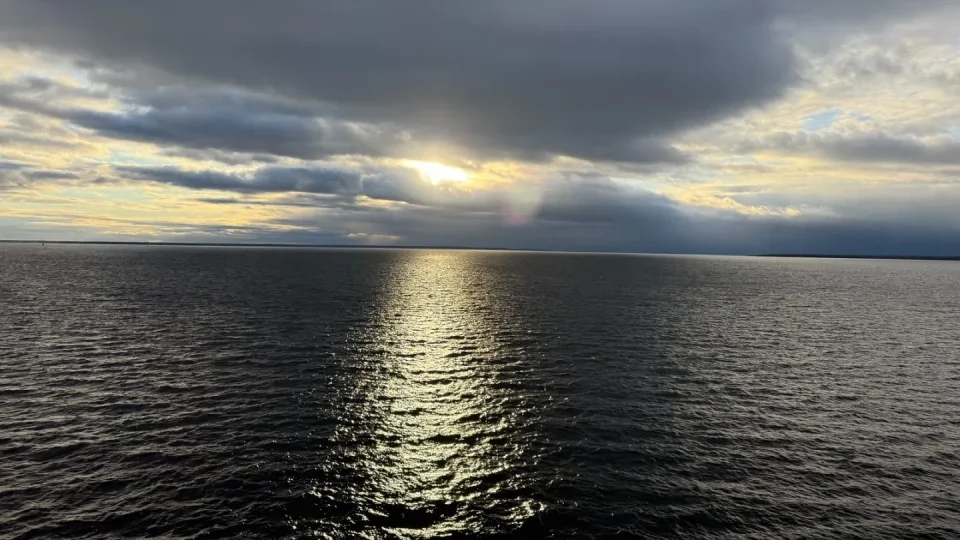 Fotr ve Finsku, trajekt