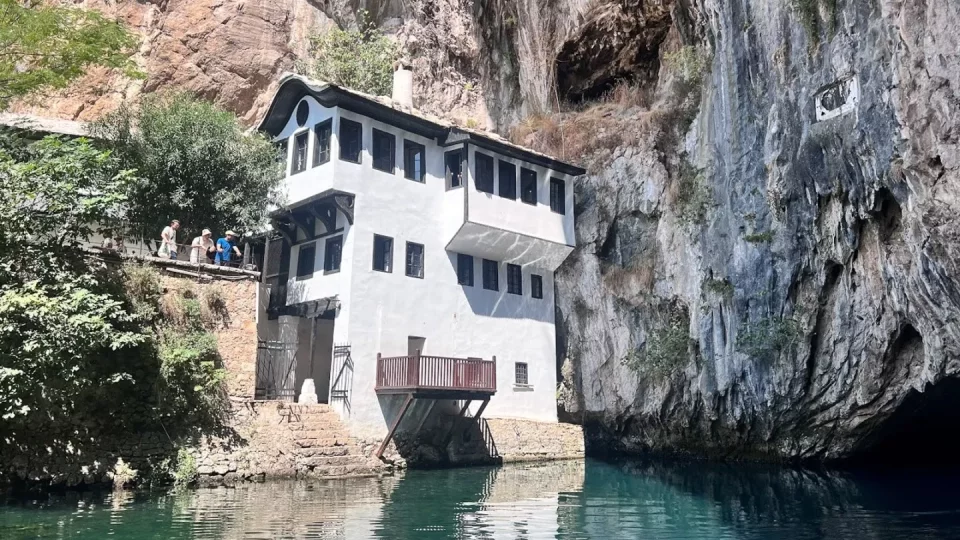 Fotr na tripu 8, Bosna, Slovinsko