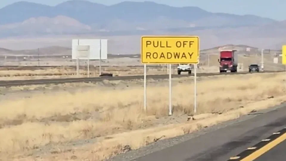 Pravidla na silnicích v USA