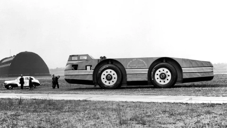 Snow Cruiser