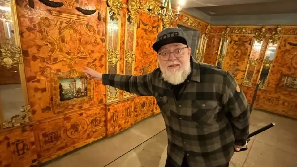 Fotr na tripu 9, Vlčí doupě