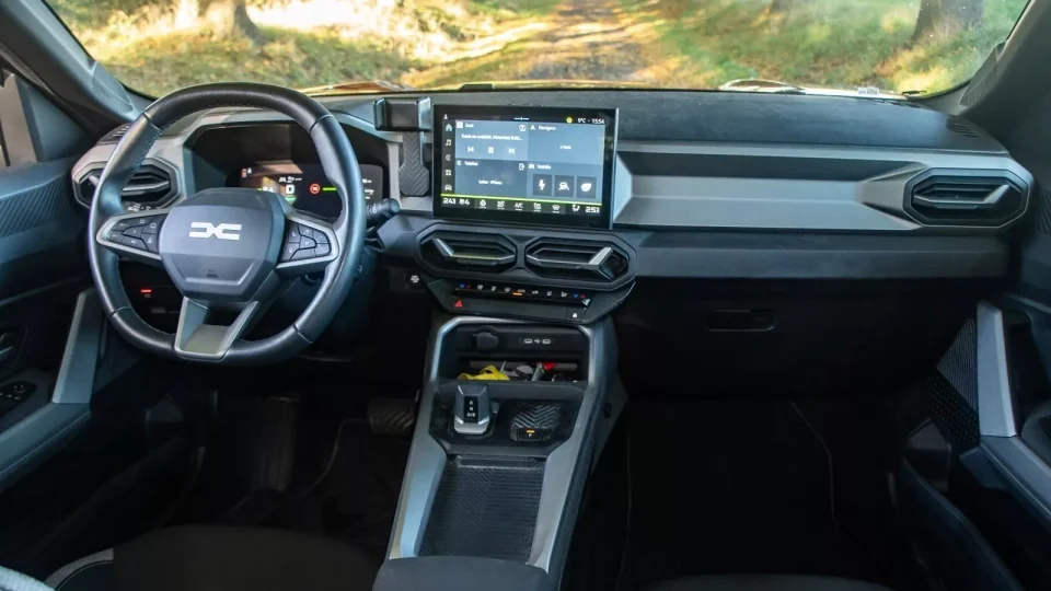 Test Dacia Bigster Hybrid 155