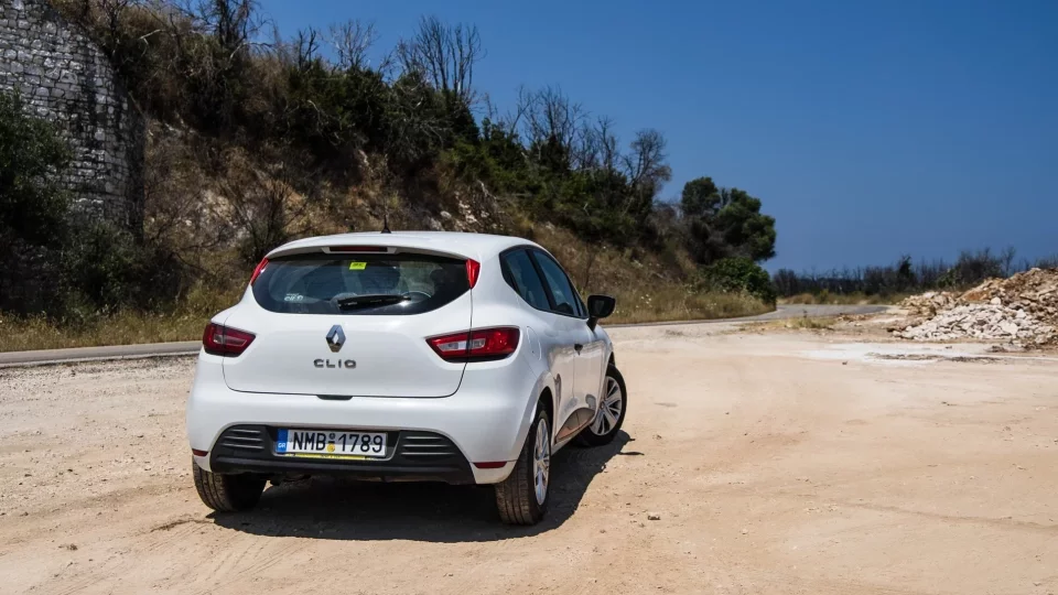 Renault Clio na Korfu