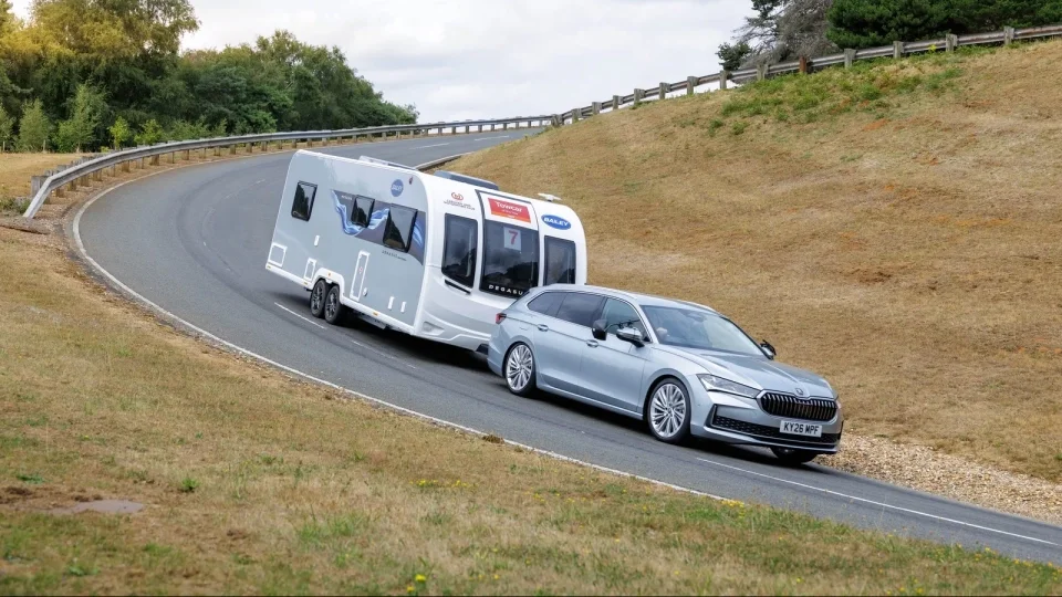 Škoda Superb, Tow Car of the Year 2027