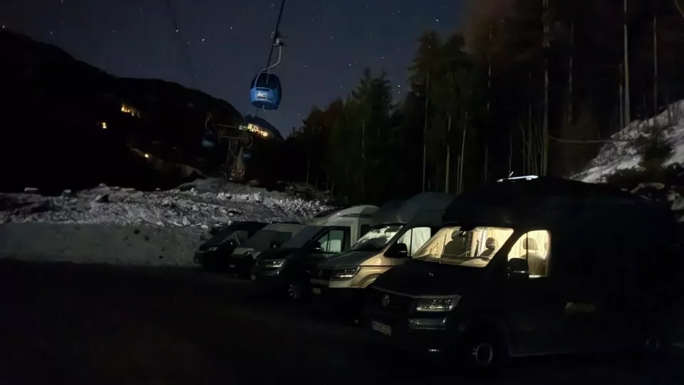 Dolomity