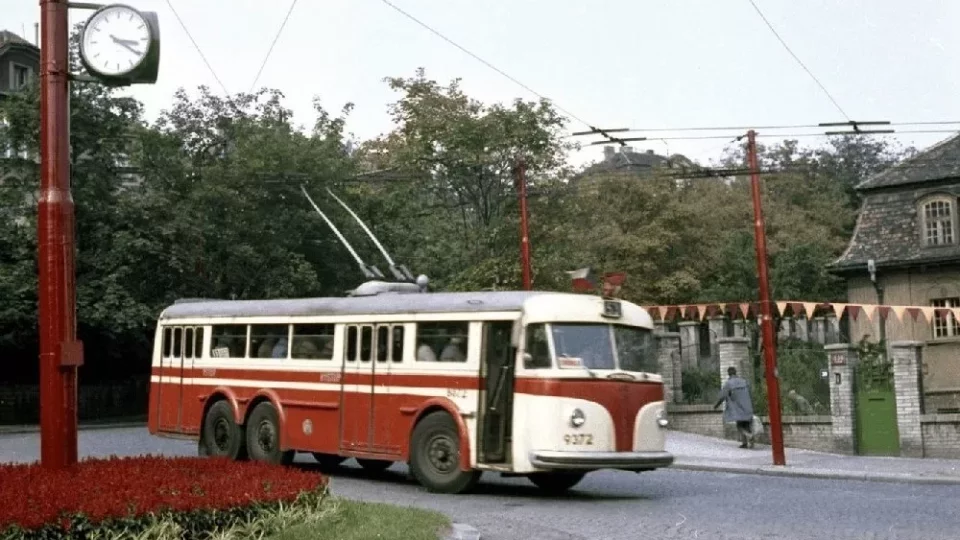 Tatra T400 a T401