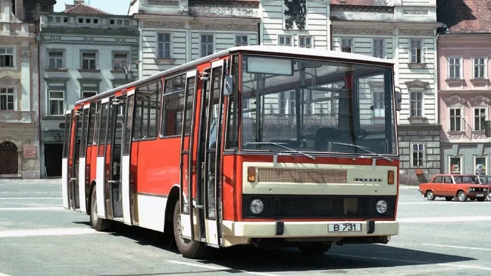 Karosa 700