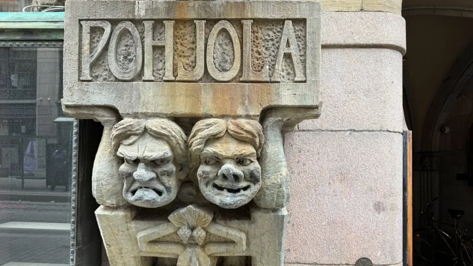 Fotr ve Finsku, design