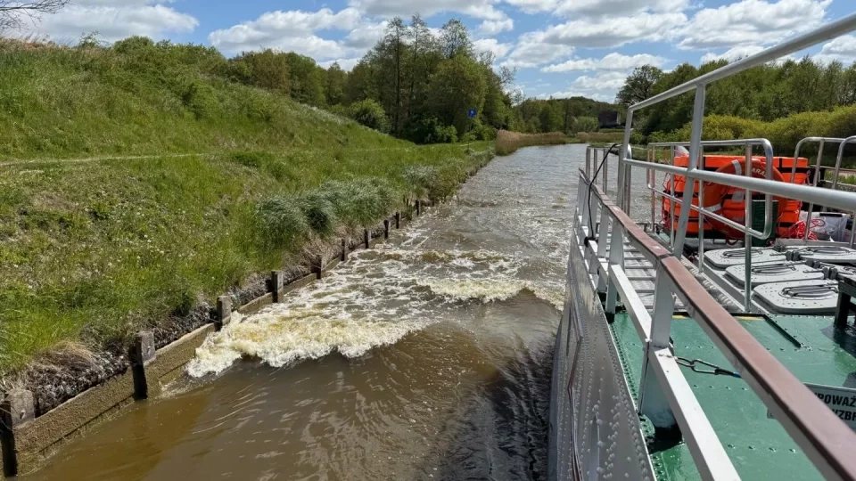 Fotr na tripu 9, Elbląžský kanál