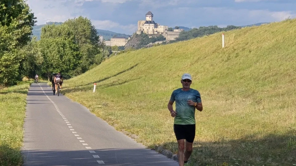 Inline Vážská cyklomagistrála