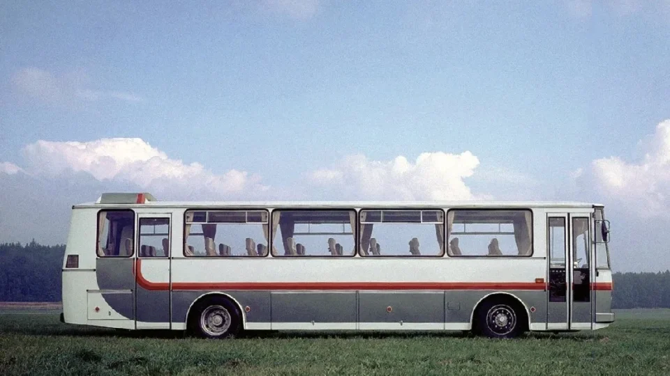 Karosa 700
