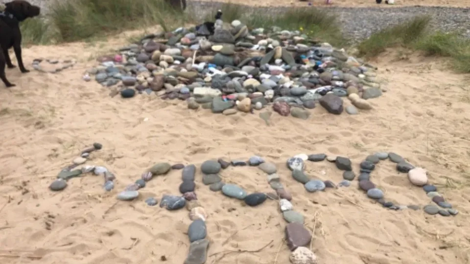 Británie_vodopád+hrob