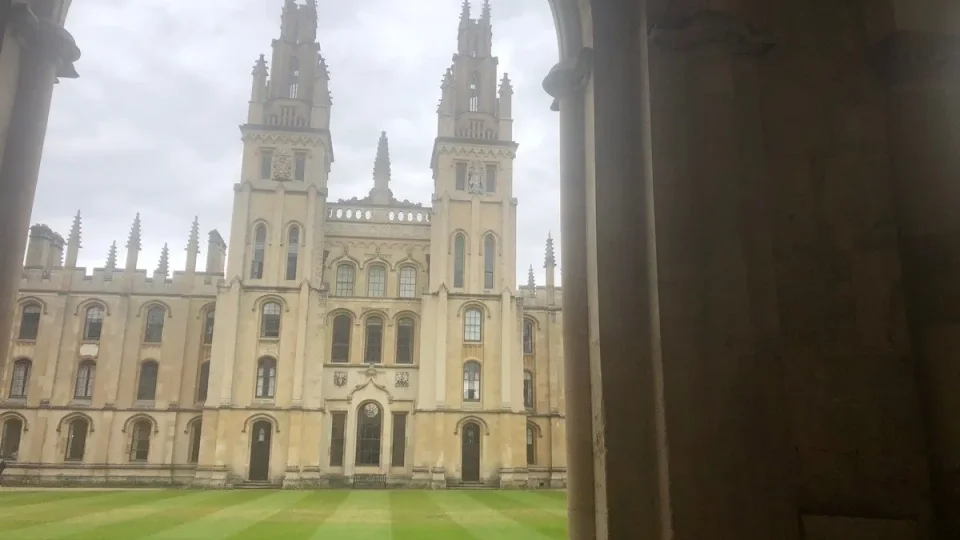 Reading a Oxford