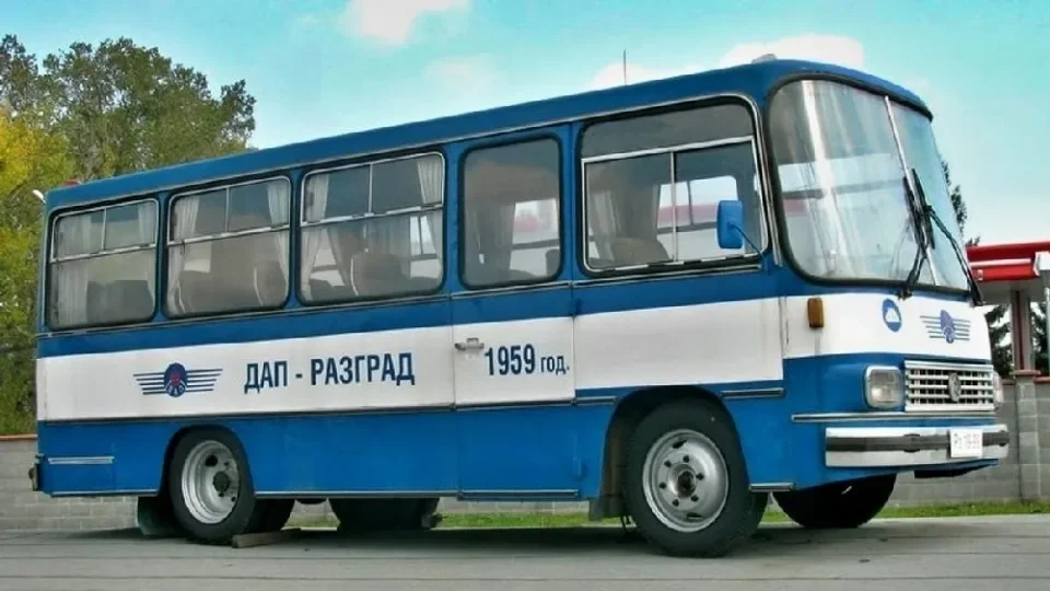 Autobus Čavdar