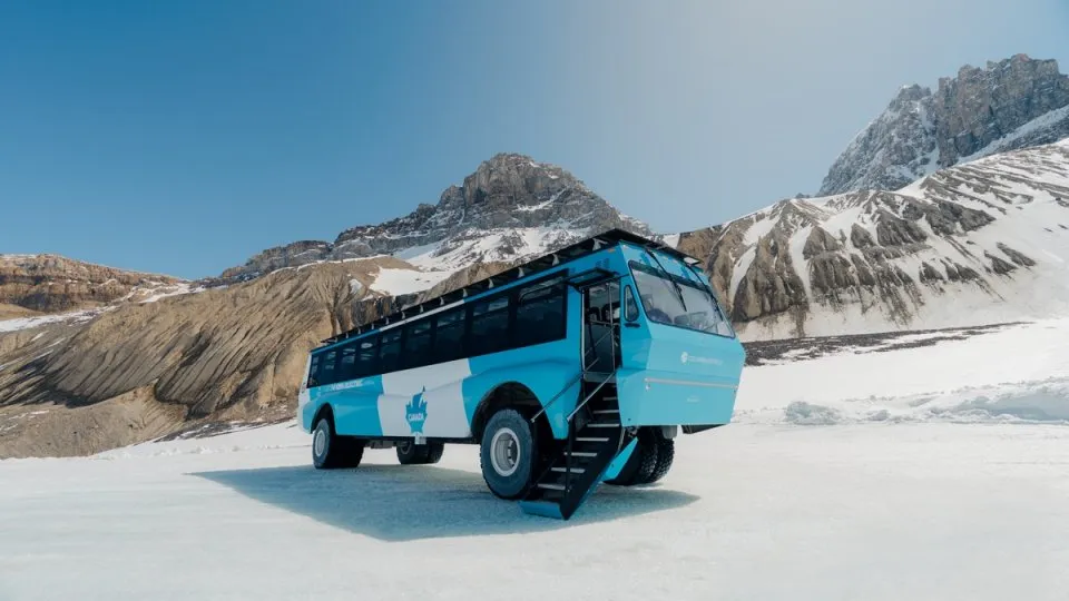 Ice Explorer, Athabasca