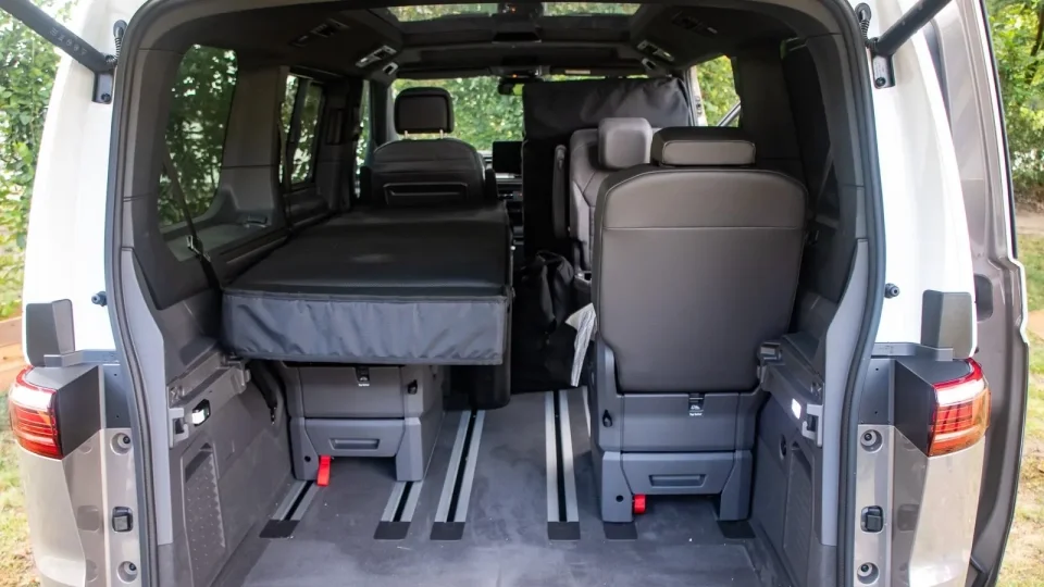 Volkswagen Multivan a California 2027