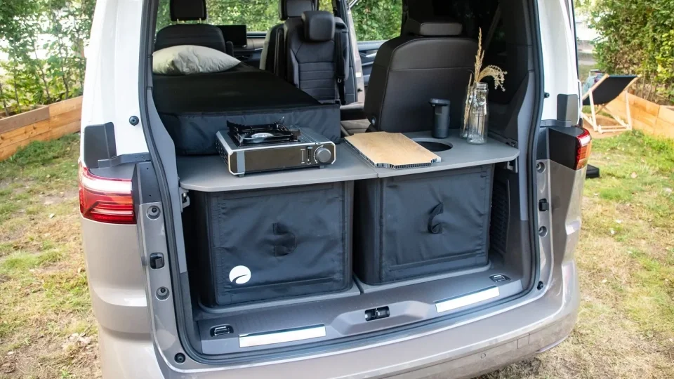 Volkswagen Multivan a California 2027