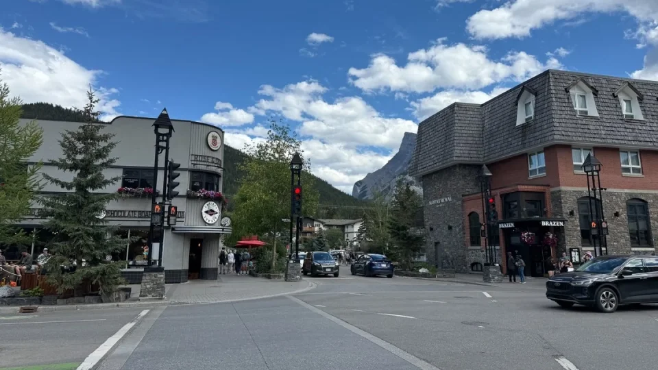 Fotr na tripu 10, Banff