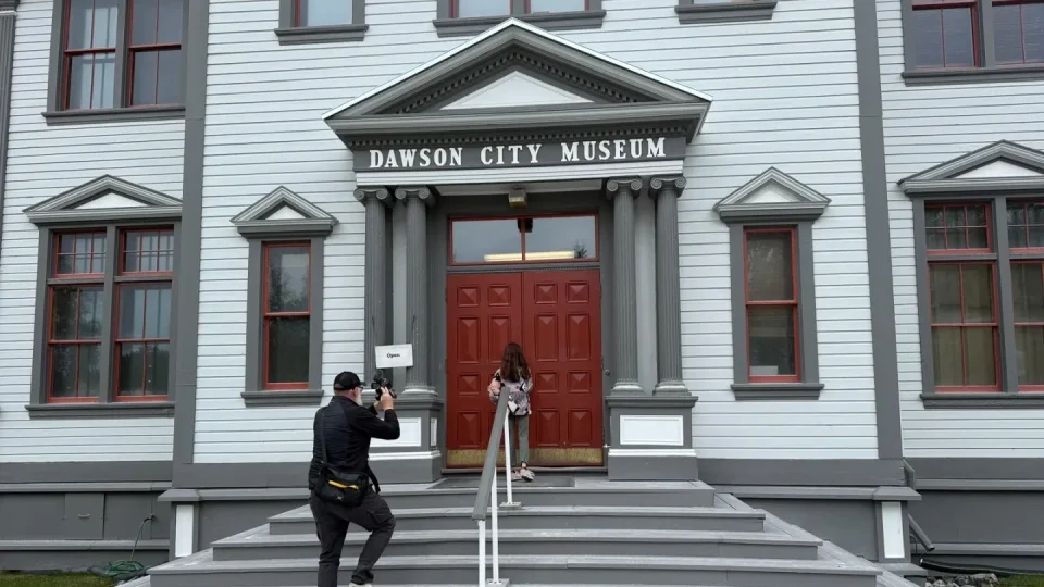 Fotr na tripu 10, Dawson City