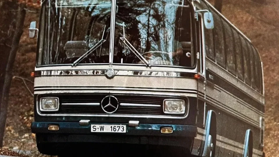 Mercedes-Benz O 302