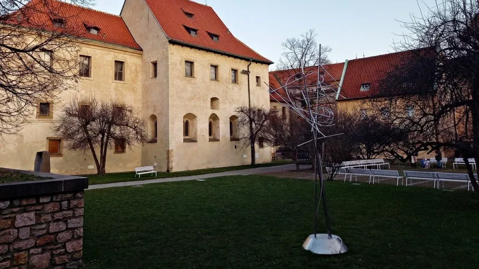 Stínadla