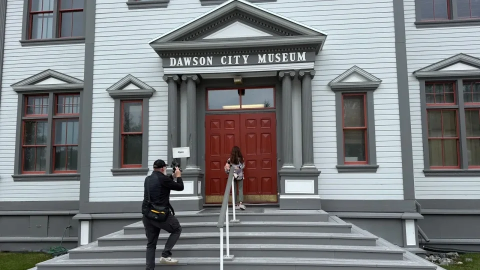 Fotr na tripu 10, Dawson City