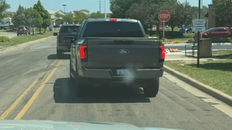 Fotr na tripu 12, Ford F-150 muzeum