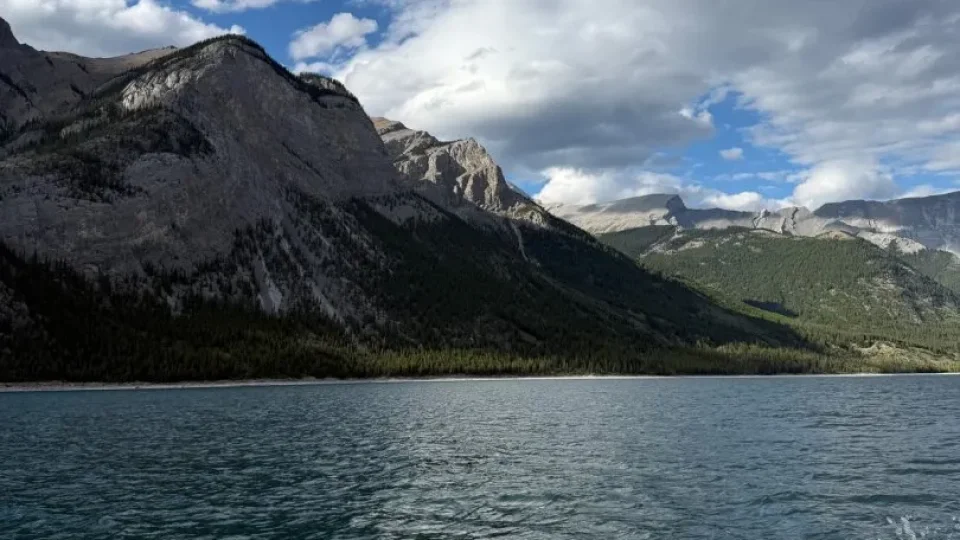 Fotr na tripu 10, Alberta vs Kolumbie