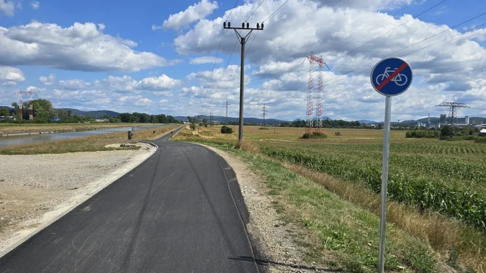 Inline Vážská cyklomagistrála