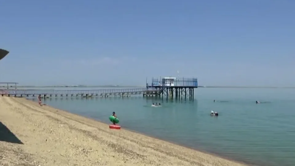 Fotr na tripu, místa setkání s Čechy