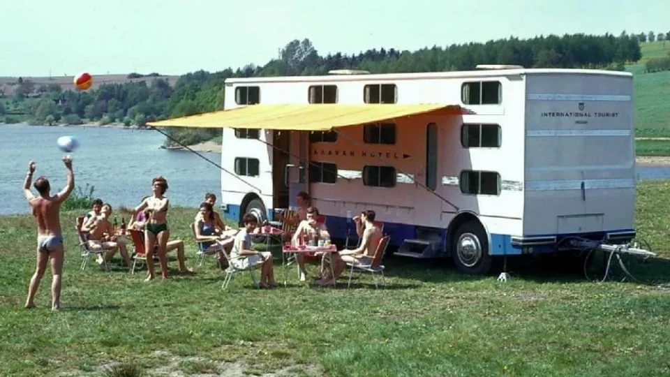Retro, autobusové přívěsy