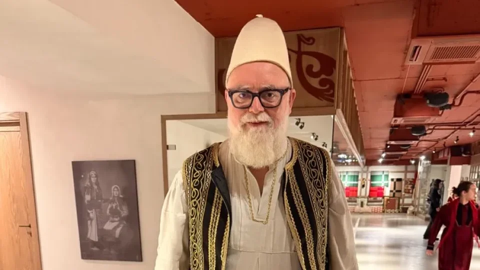 Fotr na tripu 11, Tirana