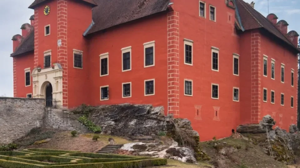 Červená Lhota