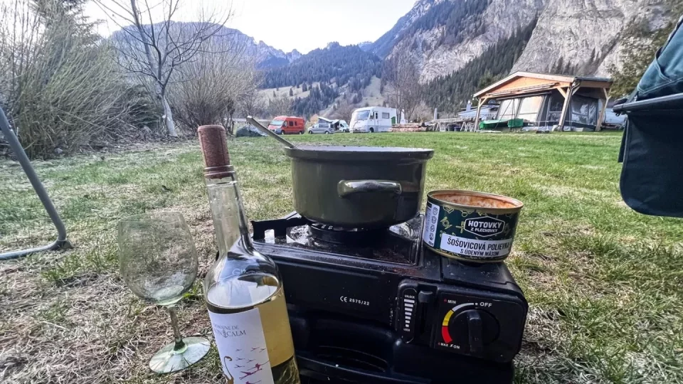 Ford trip, cesta