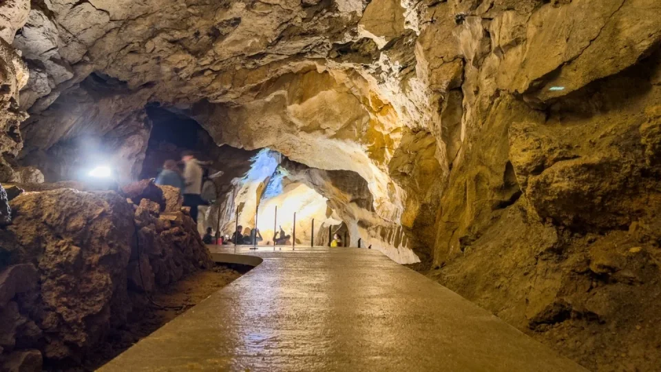 Trip Chorvatsko 2026, Cerovačke špilje