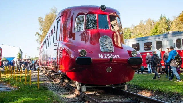 8 tipů pro milovníky mašinek, kde se zabaví i děti: Od muzeí přes úzkokolejky až po malou zahradu