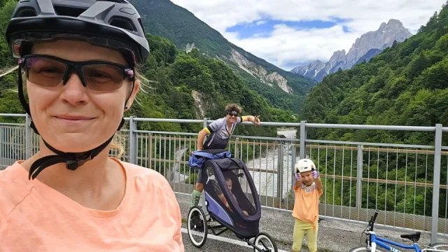 Z Alp dolů k Jadranu na bruslích a s kočárem. Nádhernou cyklostezku Alpe Adria zvládnou i rodiny