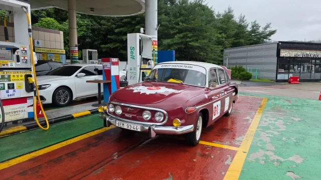 S Tatrou 603 jsme v Koreji zažili peklo. Naši expedici na cestě do Japonska málem spláchl déšť