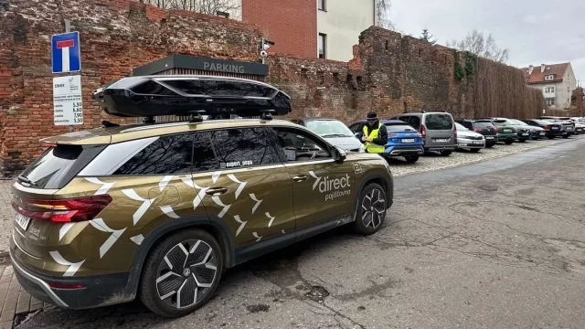 Fotr na tripu 9 - 8. díl, Polsko na různé způsoby, lodě na kolejích a strašidelný les