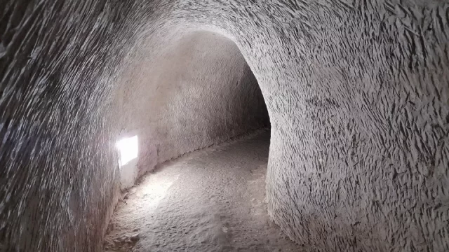 Navštívili jsme neuvěřitelné podzemí nedaleko ukrajinských hranic. Chełm turisty dostane