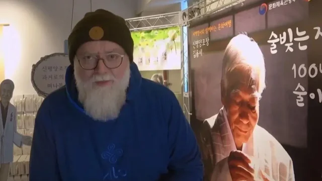 Hlad je opravdu převlečená žízeň. Fotr našel nápoj podobný pivu, který dámy pijí místo oběda