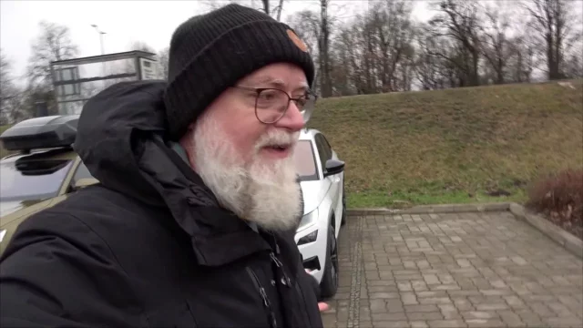 Fotr na tripu 9 - 4. díl, děsivé vězení, vojenské objekty a nekonečné duny
