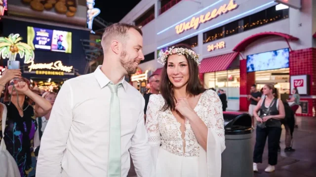 Když cestování mění život. Vyrazili jsme do Las Vegas a vrátili se jako manželé