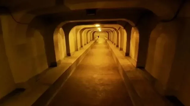 Pepa šel na procházku 15 metrů pod mořem. Navštívil tak technický zázrak z roku 1932