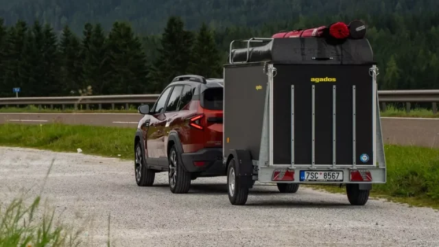 I přívěsný vozík může dostat pokutu za rychlost. Stačí k tomu jeden drobný detail