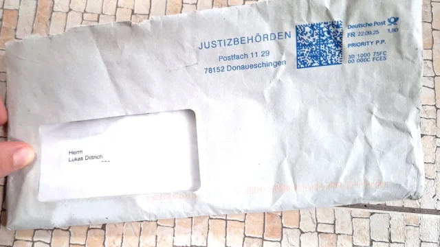 Dostali jsme pokutu 30 tisíc za drobnost dobrovolně předanou německým celníkům. Nebo můžeme sedět