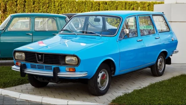 Přehled cestovních kombi z Mototechny: S korunami na nákup za socialismu, na výběr toho moc nebylo