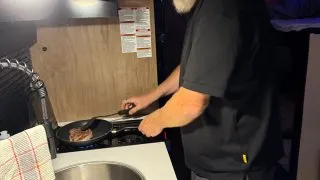 Fotr na tripu 10, kempování v Kanadě