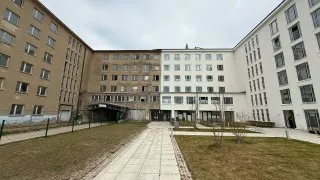 Fotr na tripu 9, Prora